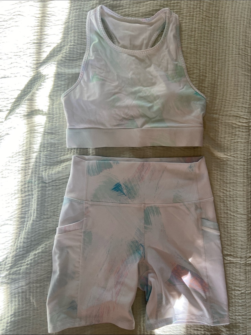 Fabletics Pastel Brushstroke Sports Bra & High-Waist Shorts with side pockets